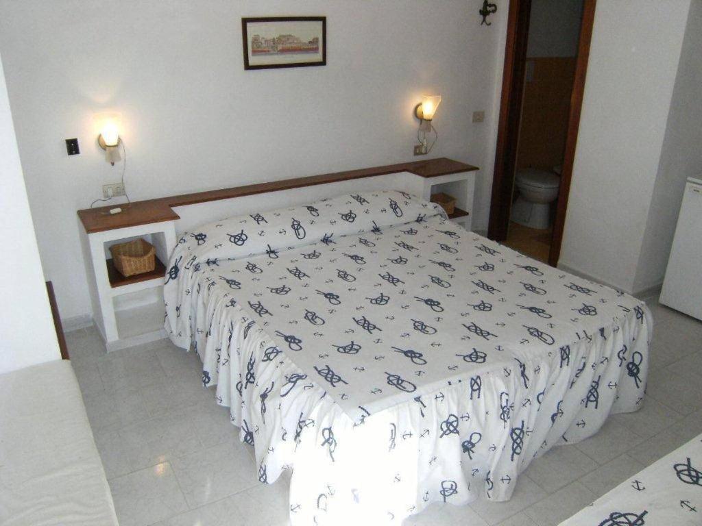 Ponza Inn- Casa Giovanna Экстерьер фото