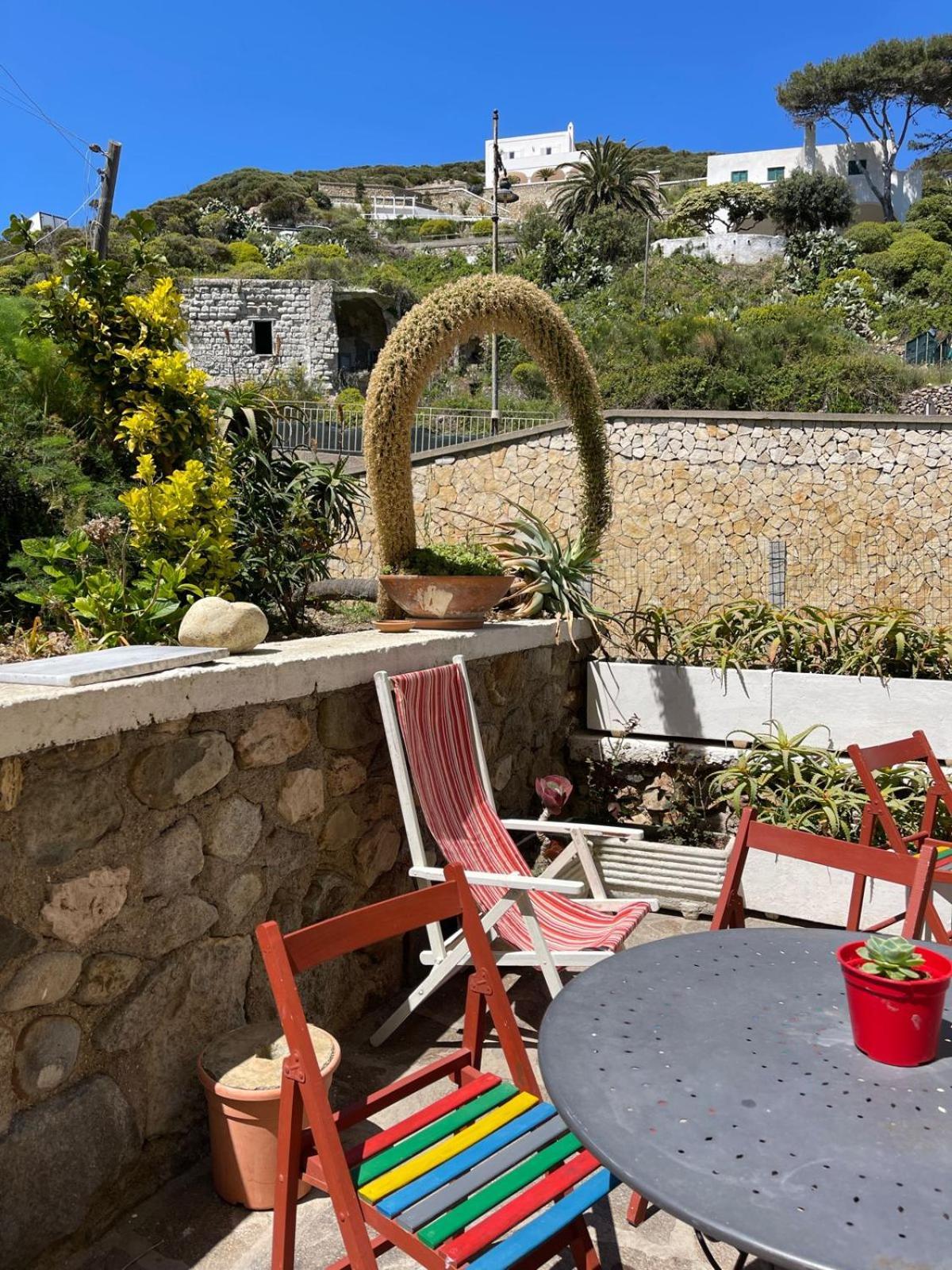 Ponza Inn- Casa Giovanna Экстерьер фото